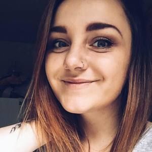 Meet your Posher, Bronwyn